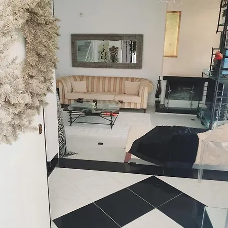 Cheerful Residential Villa