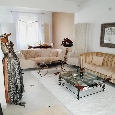 Villa Cheerful Residential